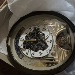 Seiko “Melodies in Motion” Wall Clock – Works Perfect – Vintage