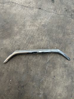 2015 - 2017 TOYOTA CAMRY TRUNK CHROME TRIM MOULDING