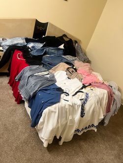 Name brand women’s clothing 26 pieces lot selling all together no individual view all photos for details pickup Gaithersburg md 20877