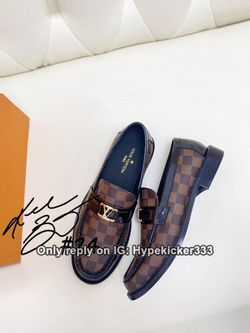 Louis Vuitton leather dress shoes clean and neat sneaker for Sale