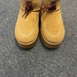 Women’s Platforms sz11