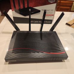 Netgear Nighthawk X4S AC3200