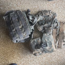 Light Fighting carrier With Accessories 