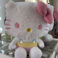 Hello Kitty Plushie 