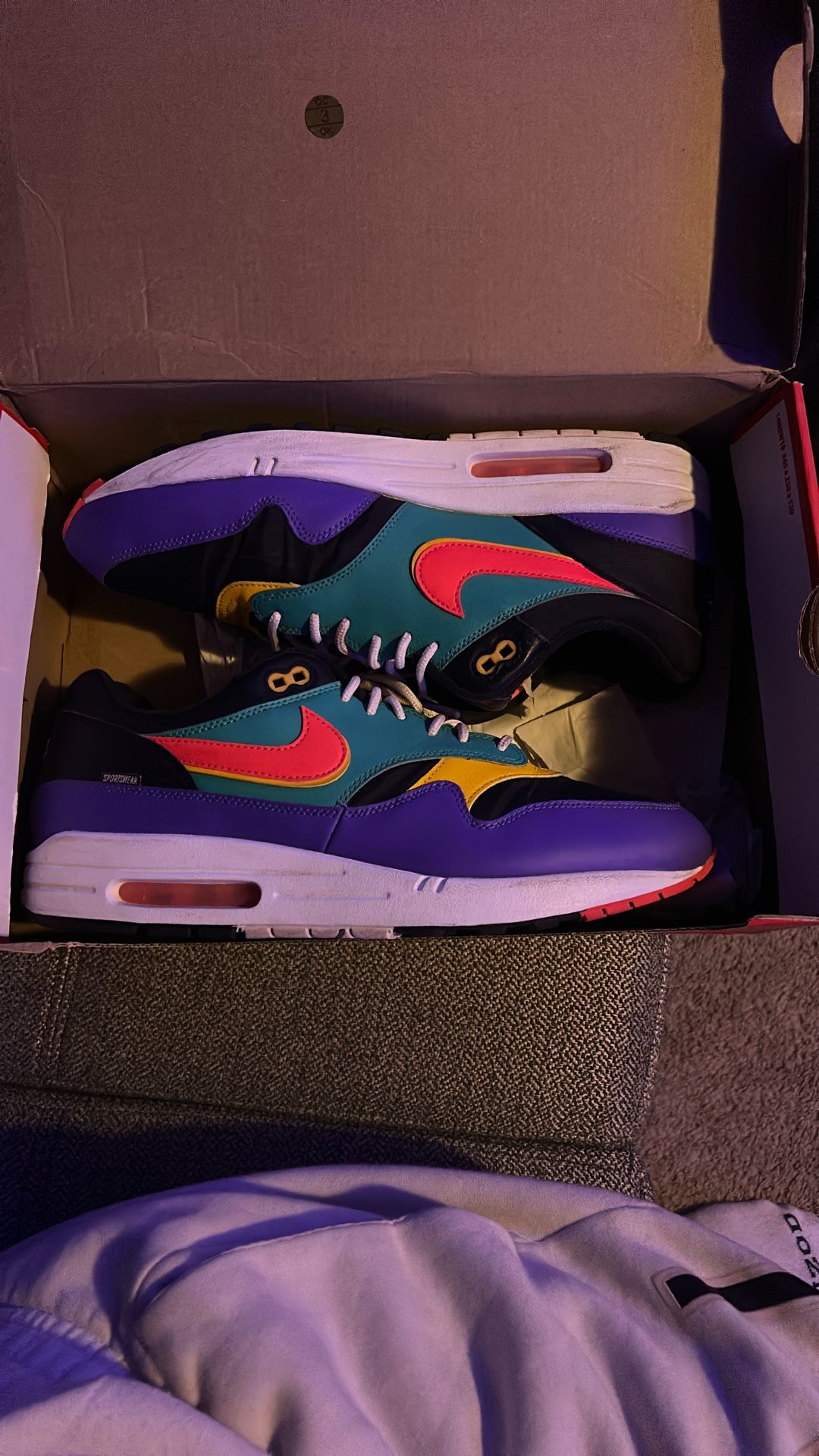 Nike Air Max SE