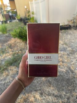 Carolina Herrera perfume