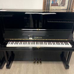 1988 Yamaha U3 Upright piano