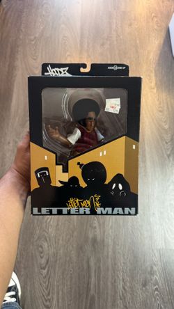 Hoods letterman figure