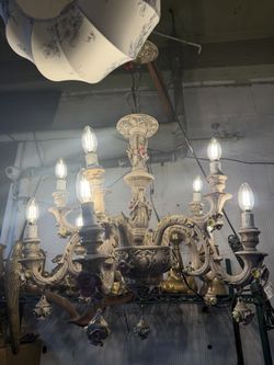 Beautiful Italian Capodimonte Porcelain Candle Chandelier 