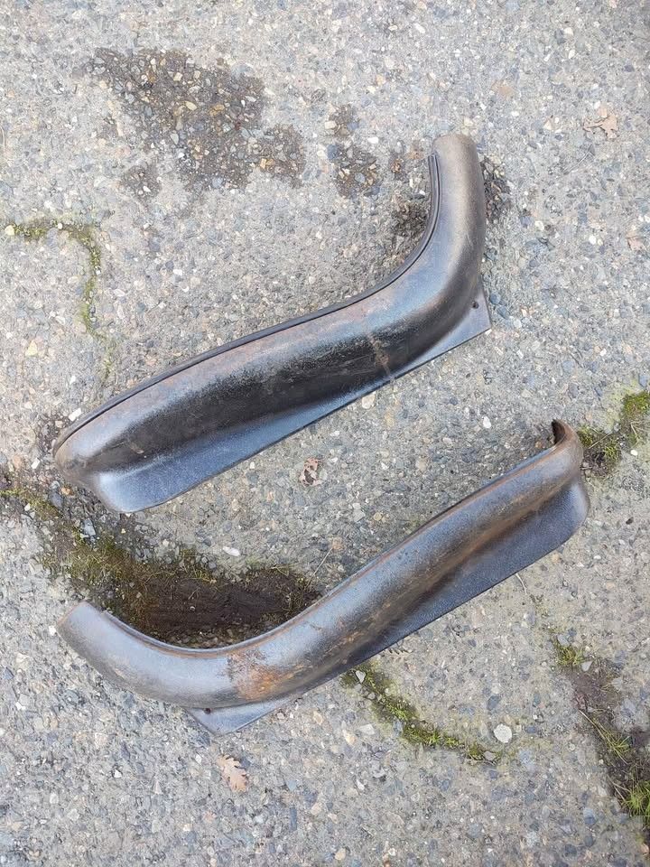 Metal Side Seat Trim Panels- Black