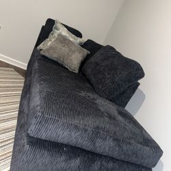 Brand new LOUNGE/COUCH