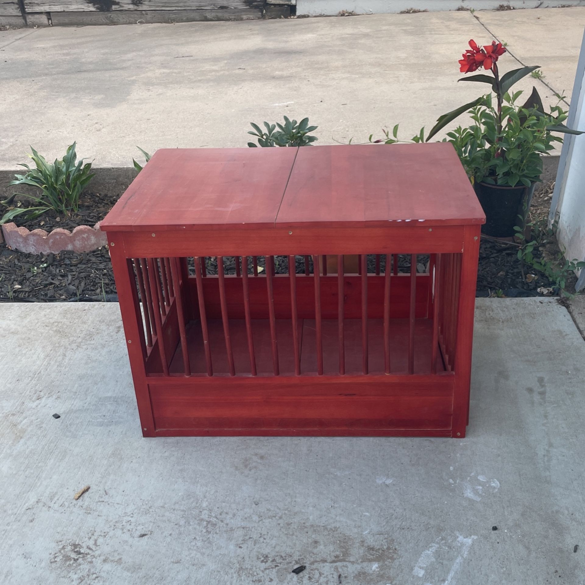 Wodden Dog Cage.