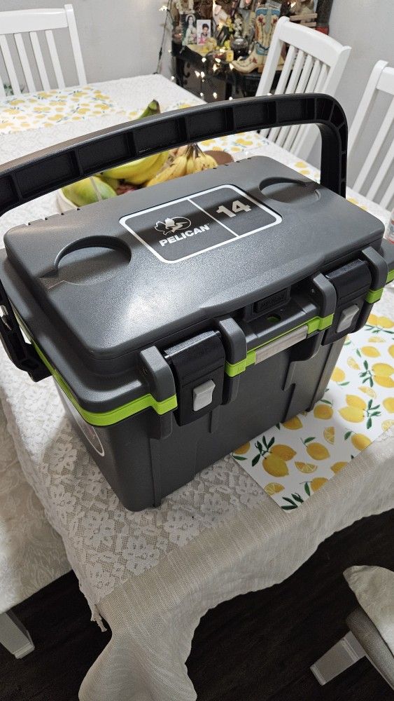Pelican Lunch Cooler