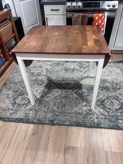 HOMCOM Drop Leaf Wood Kitchen Table - Brown