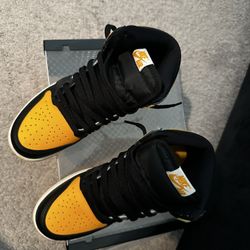 Nike Air Jordan 1