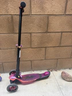 Kids Three-Wheel Kick Scooter Pink Purple