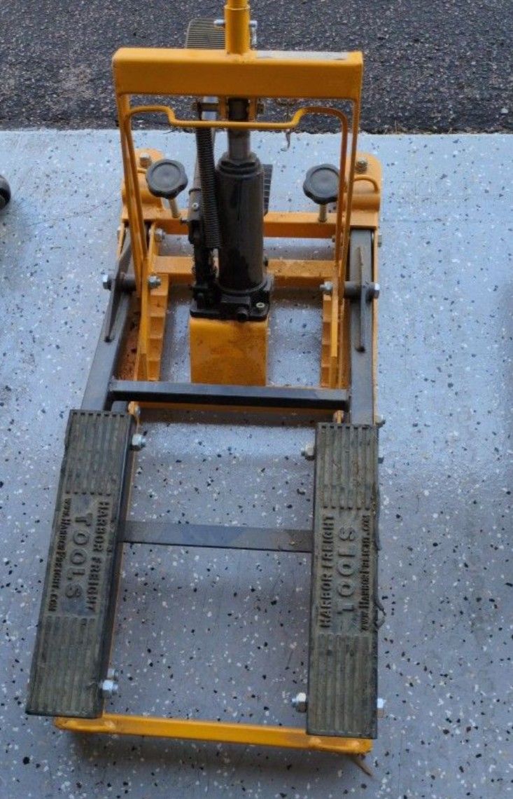 Motorcycle/ATV Lift