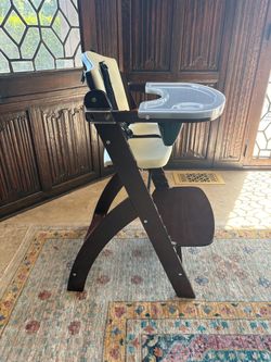 Abbie High Chair