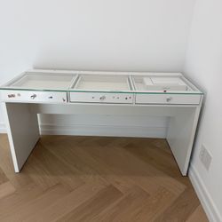 Impressions Vanity Table + Mirror