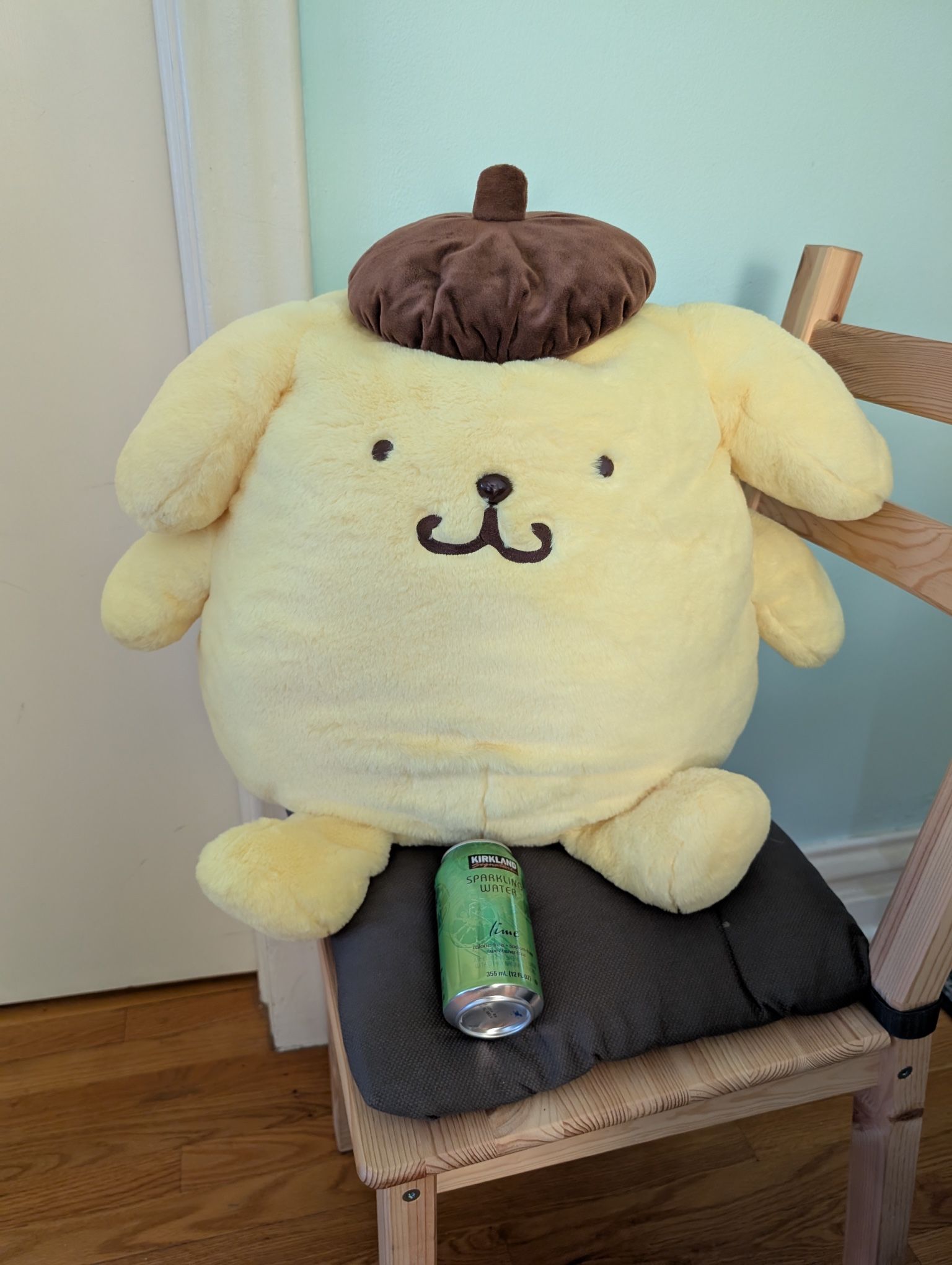 Japan LA Jumbo Pompompurin Plush