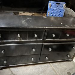 6 Drawer Long Dresser