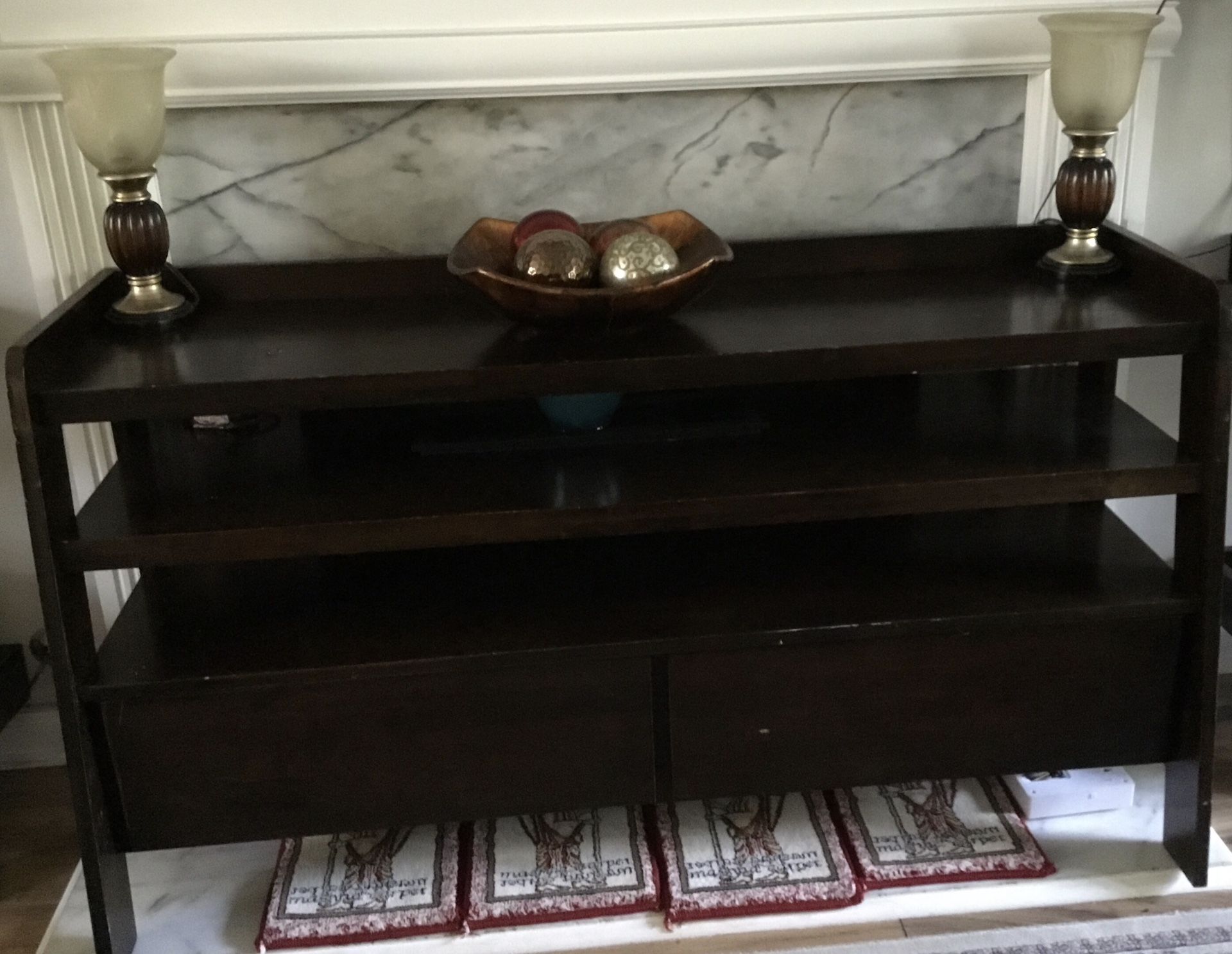 STYLISH TV STAND / PIER SHELF