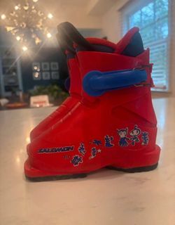 Salomon Kids Ski Boots – Size 16.0 – Great Condition
