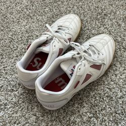 Nike Supreme SB Gato