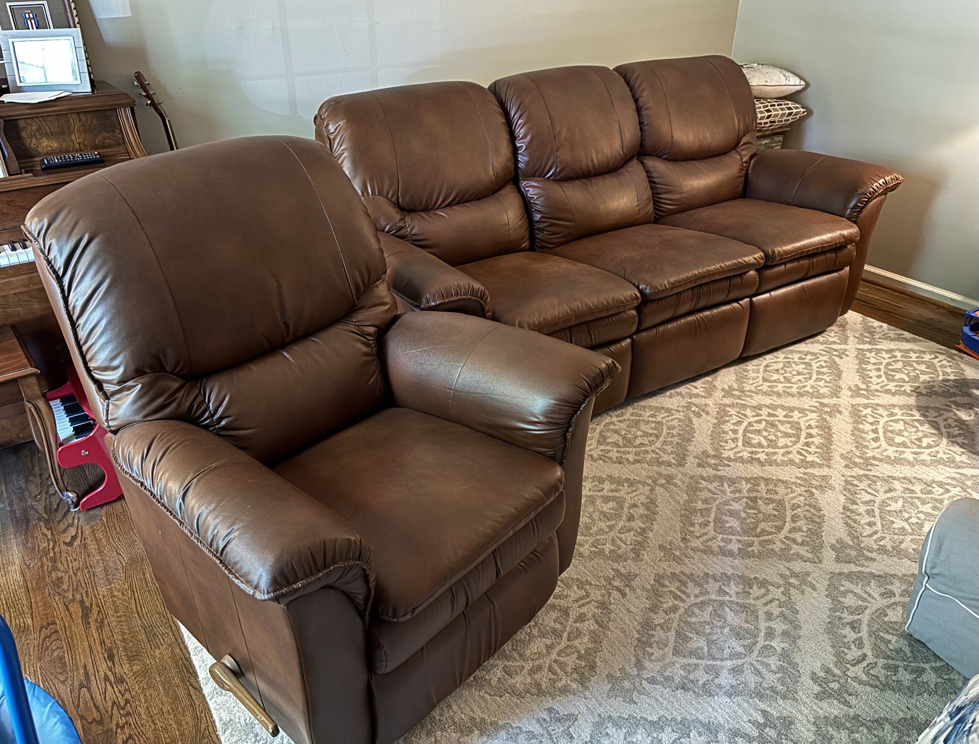 Couch Recliner Sofa With Recliner Chair Lay-Z-Boy