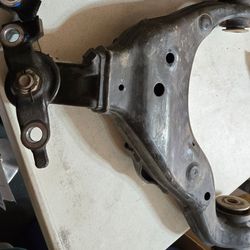 OEM Toyota Tacoma lower control arms 3rd gen