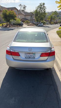 2014 Honda accord silver 130,606 miles