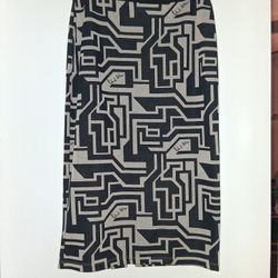 Black and Bige Skirt By: Richard Allen × H&M