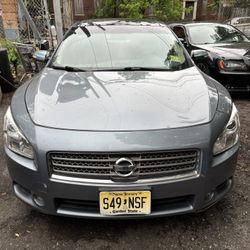 2010 Nissan Maxima