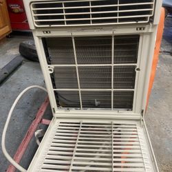 Large Window air conditioner
