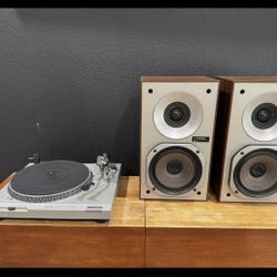 Technics SL-D2 Tunrtable