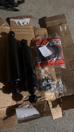 Pair of Rear Air Adjustable Shock Absorbers 729827 w/ Air Hose Kit