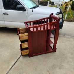 18 x 34 x 43" tall, very nice infant changing table 