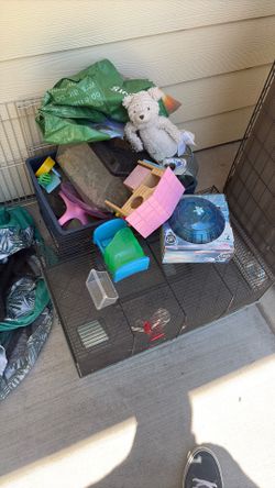Free hamster stuff and cage