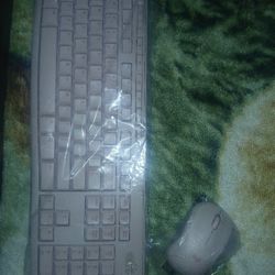Logi Light Pink Wireless Keyboard With Usb