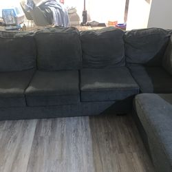 2PC Grey Sectional Couch