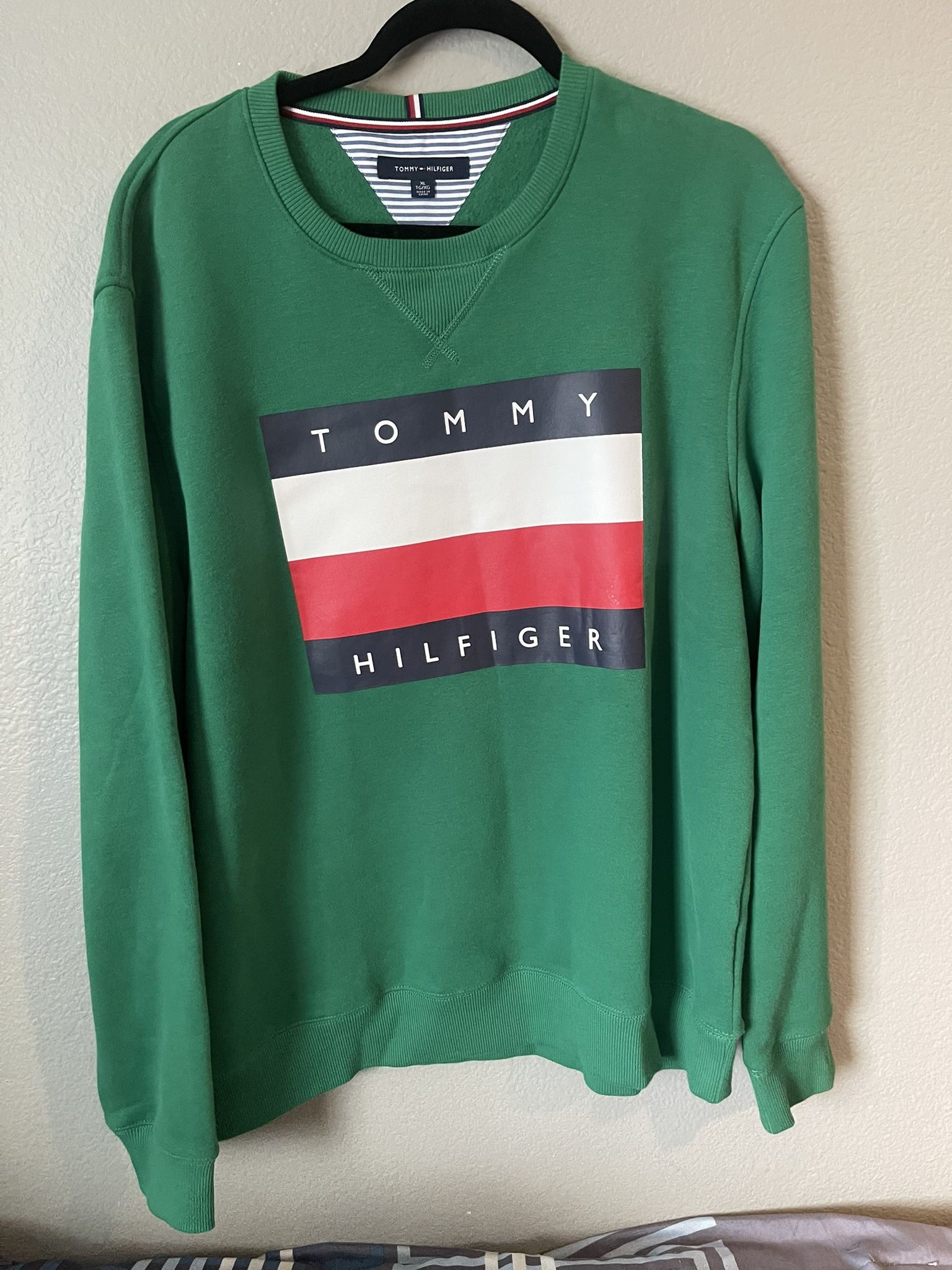 Tommy Hilfiger Mens Crewneck White Red Flag Logo Long Sleeve Green