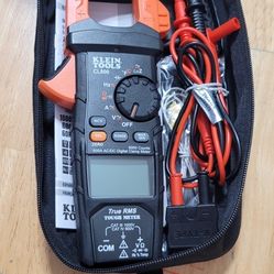 TRUE RMS TOUGH METER KLEIN TOOLS CL 800 ($125) O.B.O.