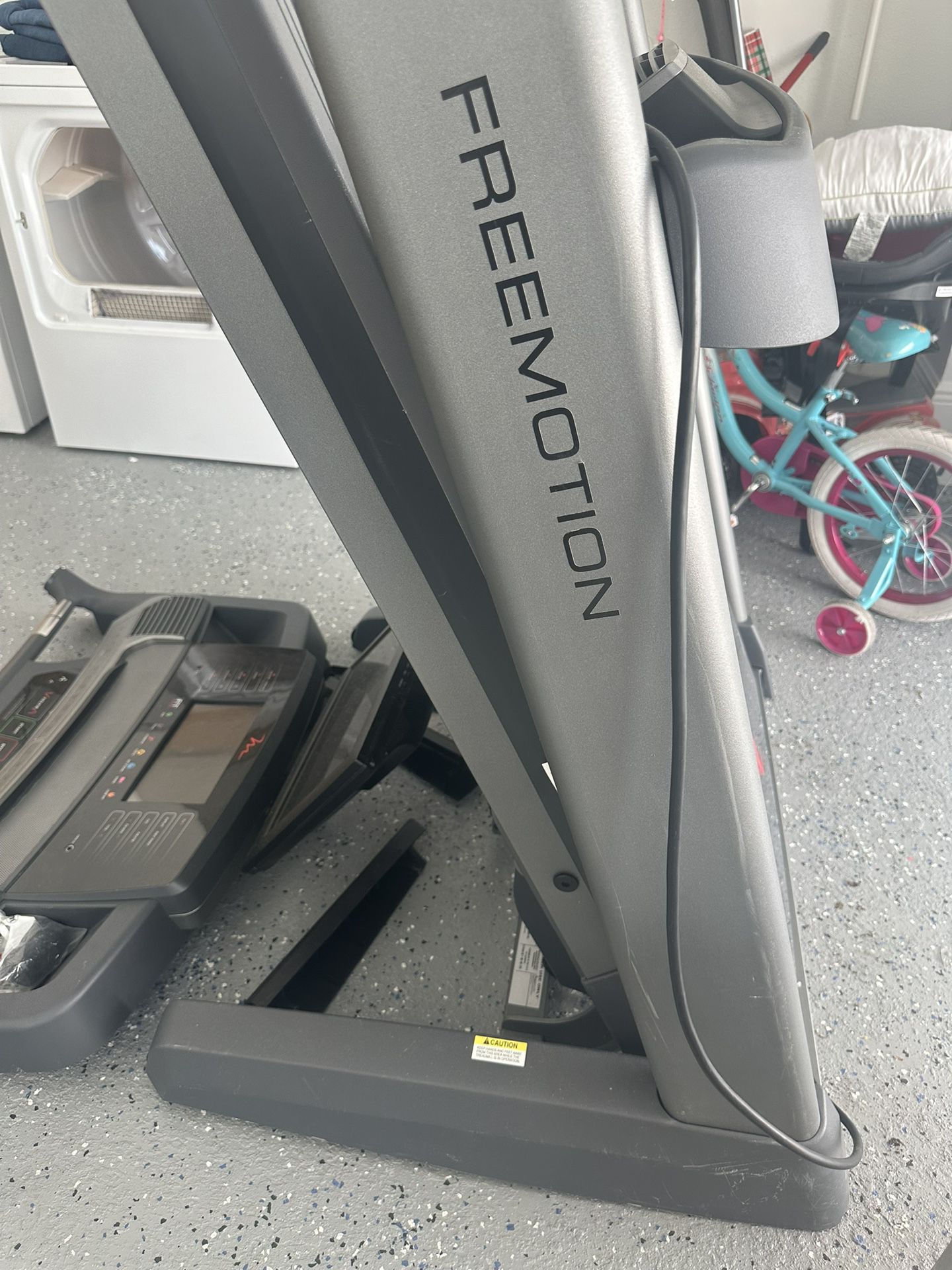 The Smooth Fitness 890 Treadmill 