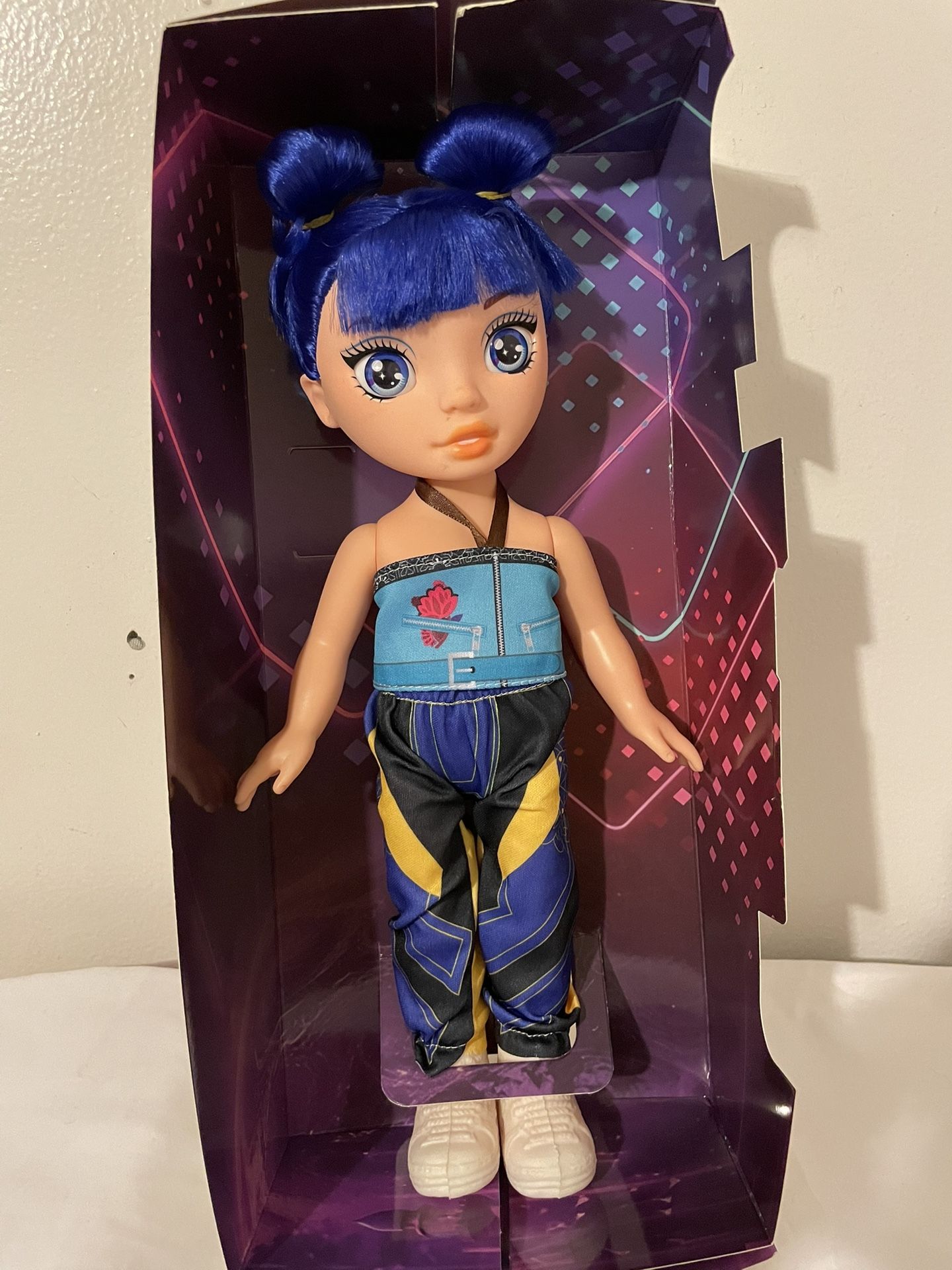 K-pop Demon Hunter Singing Doll