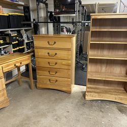 Desk, Dresser & Bookshelf 
