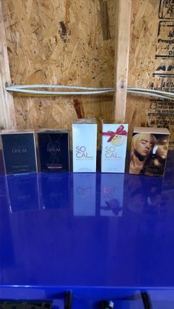 Woman’s perfume. Black Opium, hollister So Cal, eilish