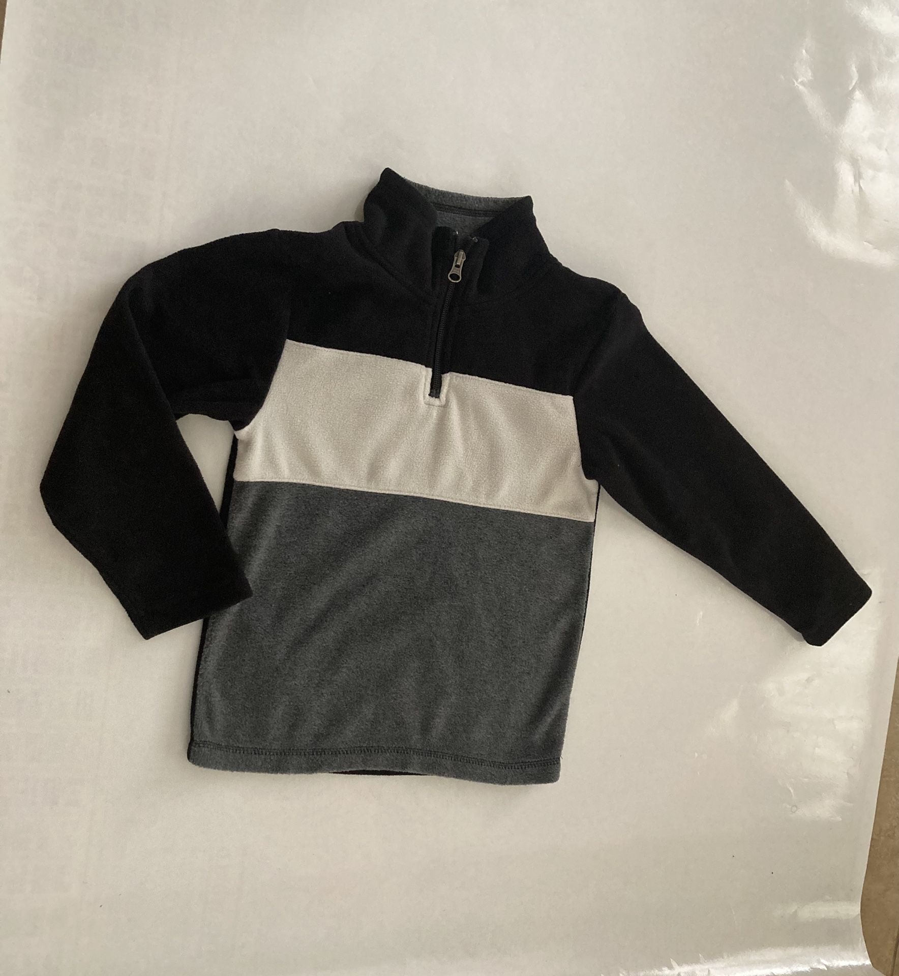 Children’s Place Fleece pull over Size Small 5/6