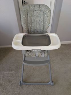 High Chair (One2Planet Multi-Color Pattern) -