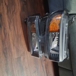 2019/2021 Chevrolet Silverado Headlight Right 