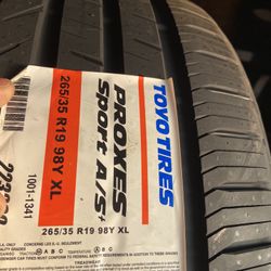 1 - NEW TIRE 265/35/19 TOYO TIRE $200 CASH OBO 